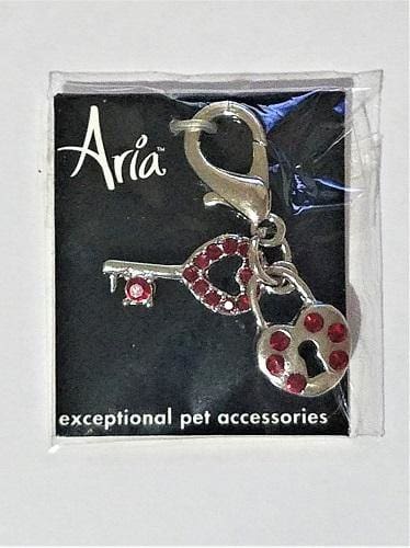 Aria Heart and Key Collar Charm