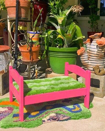 Watermelon Pink Bed